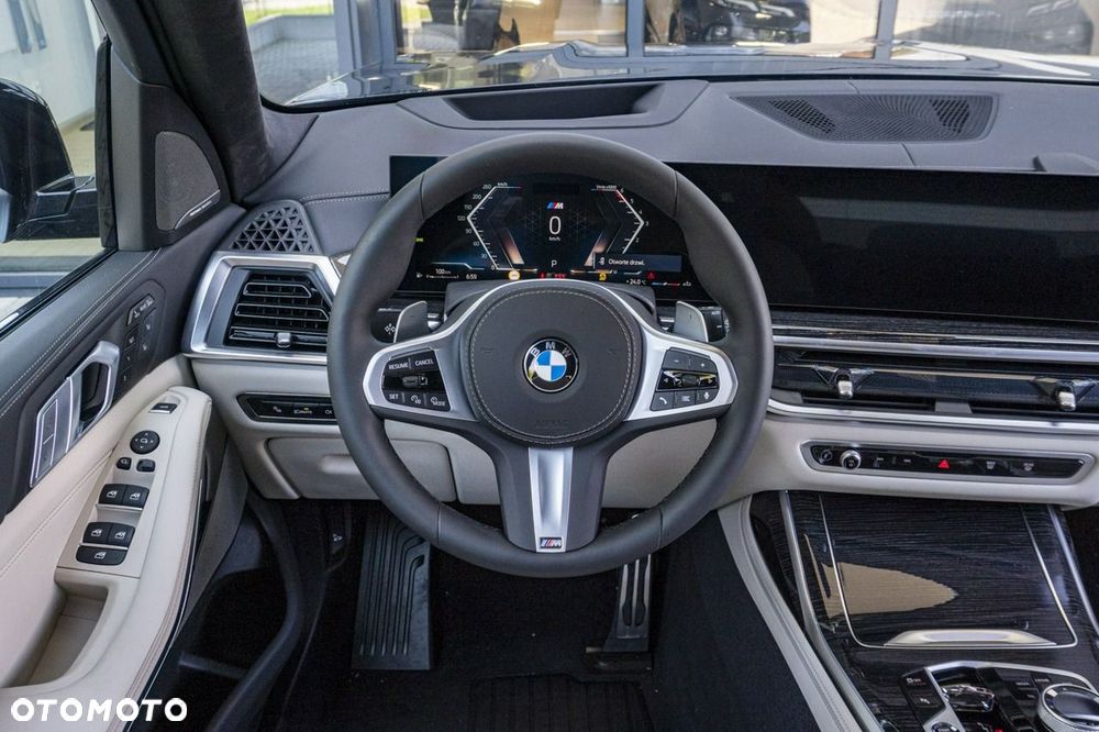 BMW X7 - 18