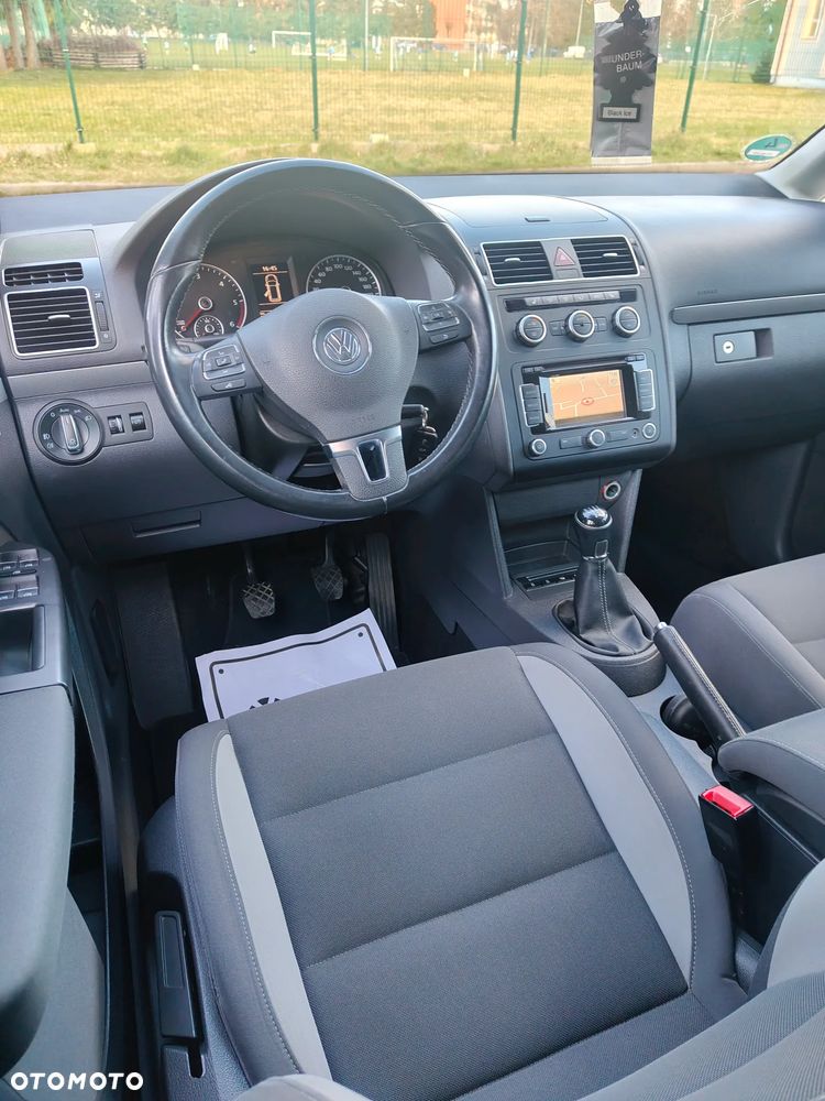 Volkswagen Touran 1.6 TDI DPF BlueMotion Technology Life - 8