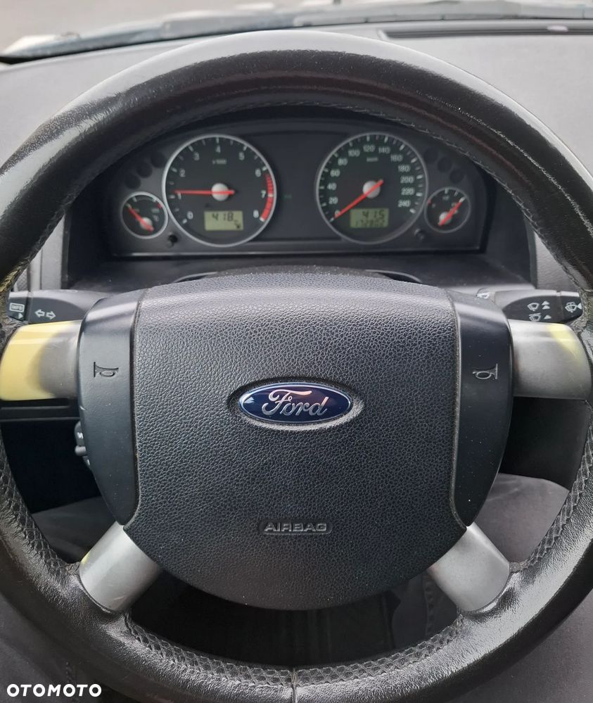 Ford Mondeo 1.8 Trend X - 8