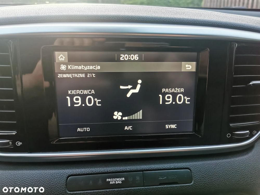Kia Sportage 1.6 GDI L Business Line Plus 2WD - 22
