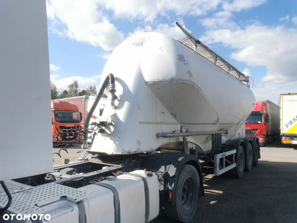 Renault Premium 460DXI - 9