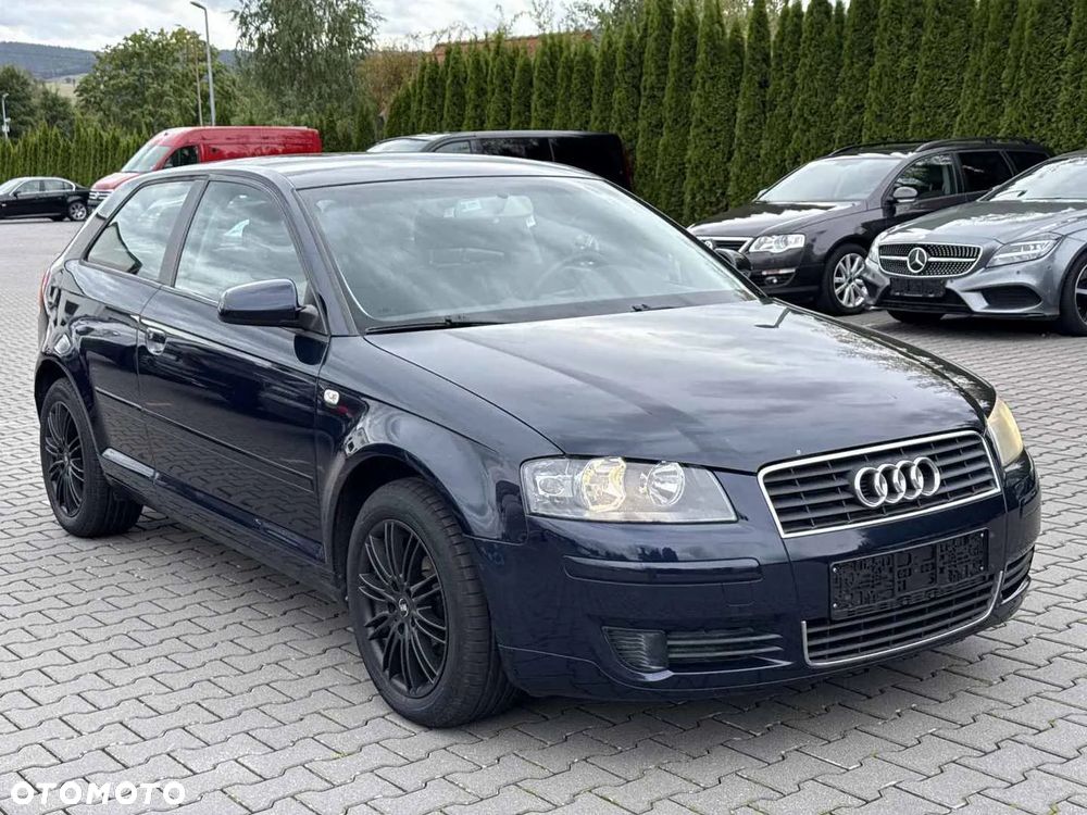 Audi A3 2.0 FSI Attraction Tiptr - 1