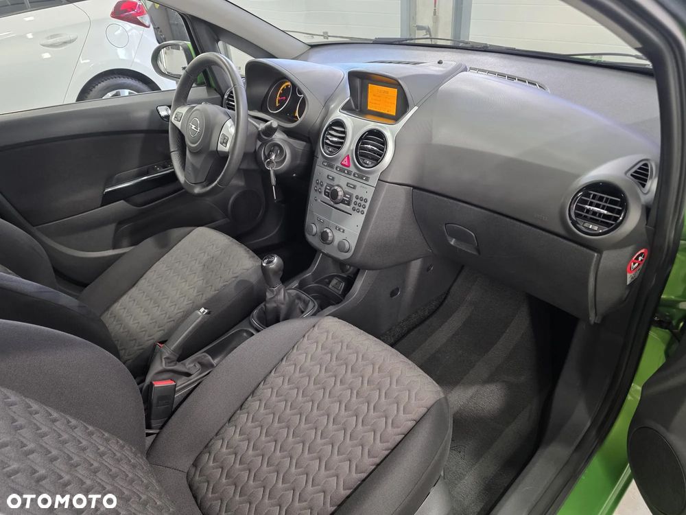 Opel Corsa 1.4 16V Navi - 35
