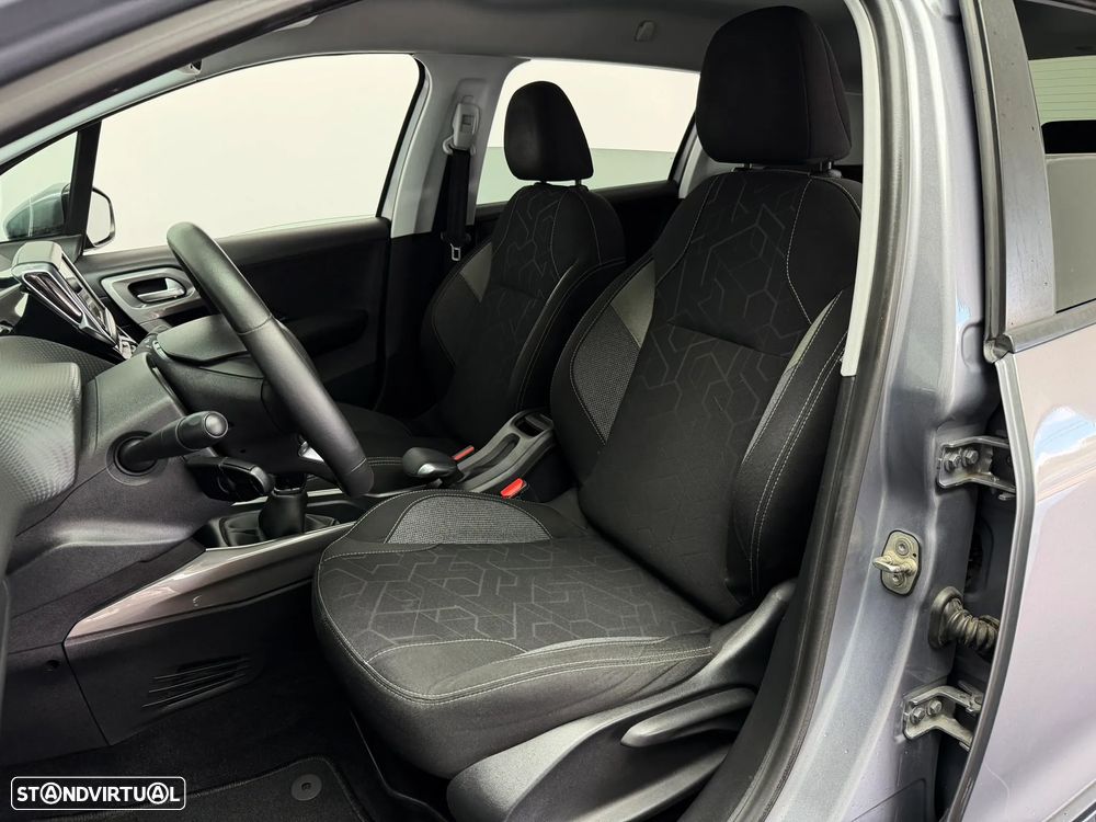 Peugeot 2008 1.2 PureTech Style - 9