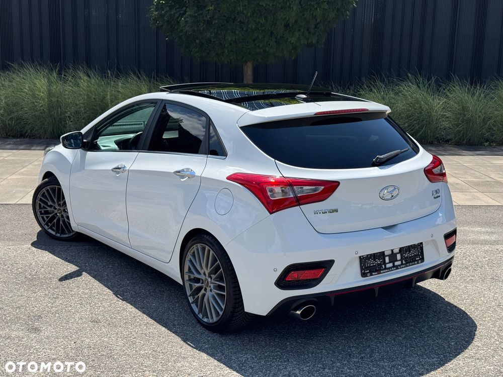Hyundai i30 1.6 GDI Turbo Luxury - 19