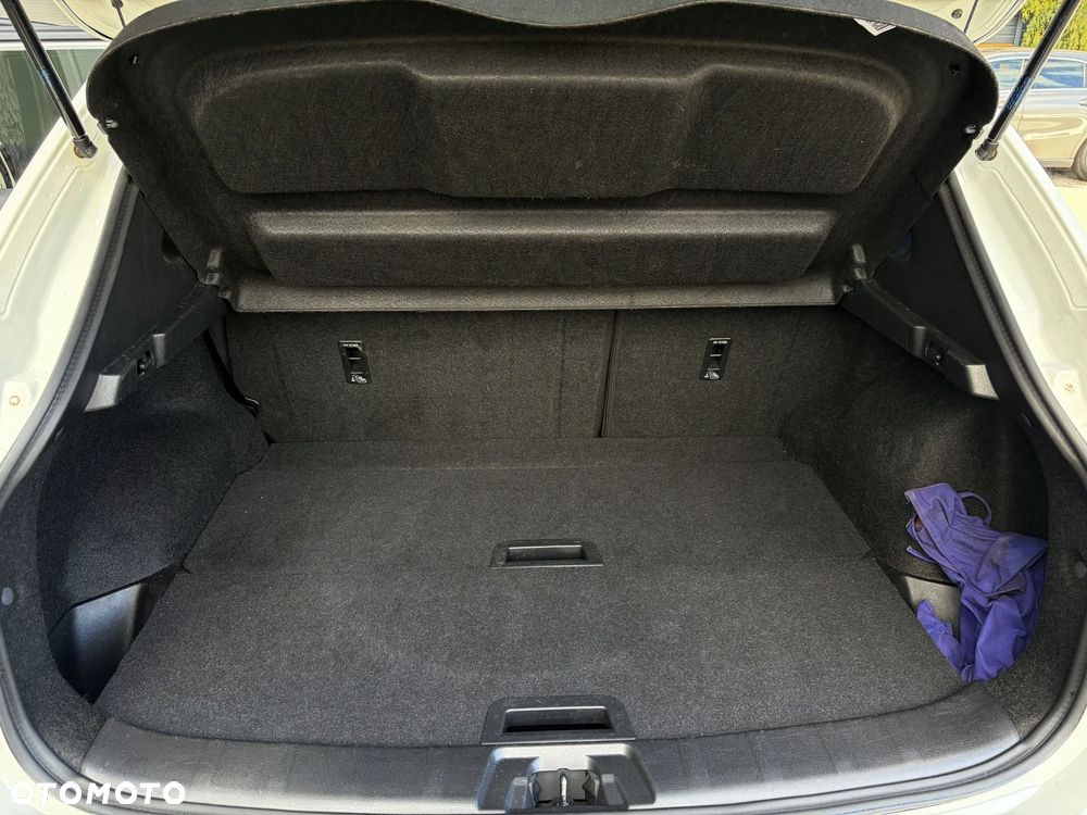 Nissan Qashqai 1.3 DIG-T Tekna+ DCT - 36