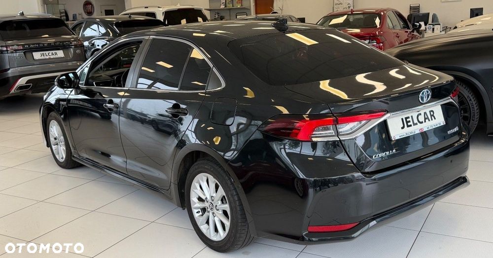Toyota Corolla - 6