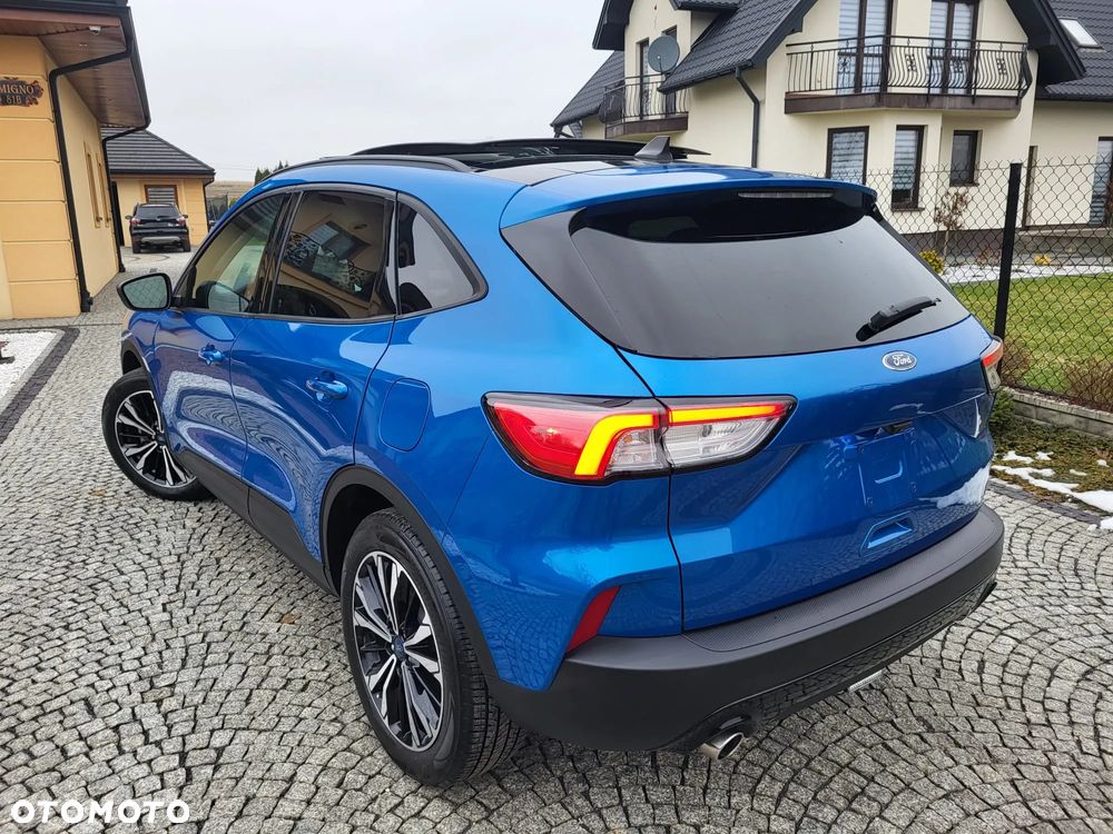 Ford Kuga - 22