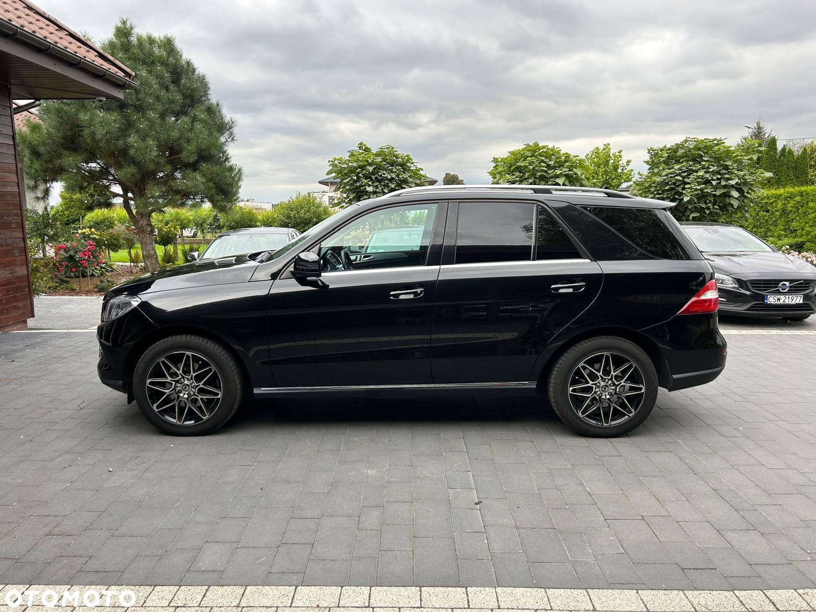 Mercedes-Benz ML 350 BlueTec 4-Matic - 2