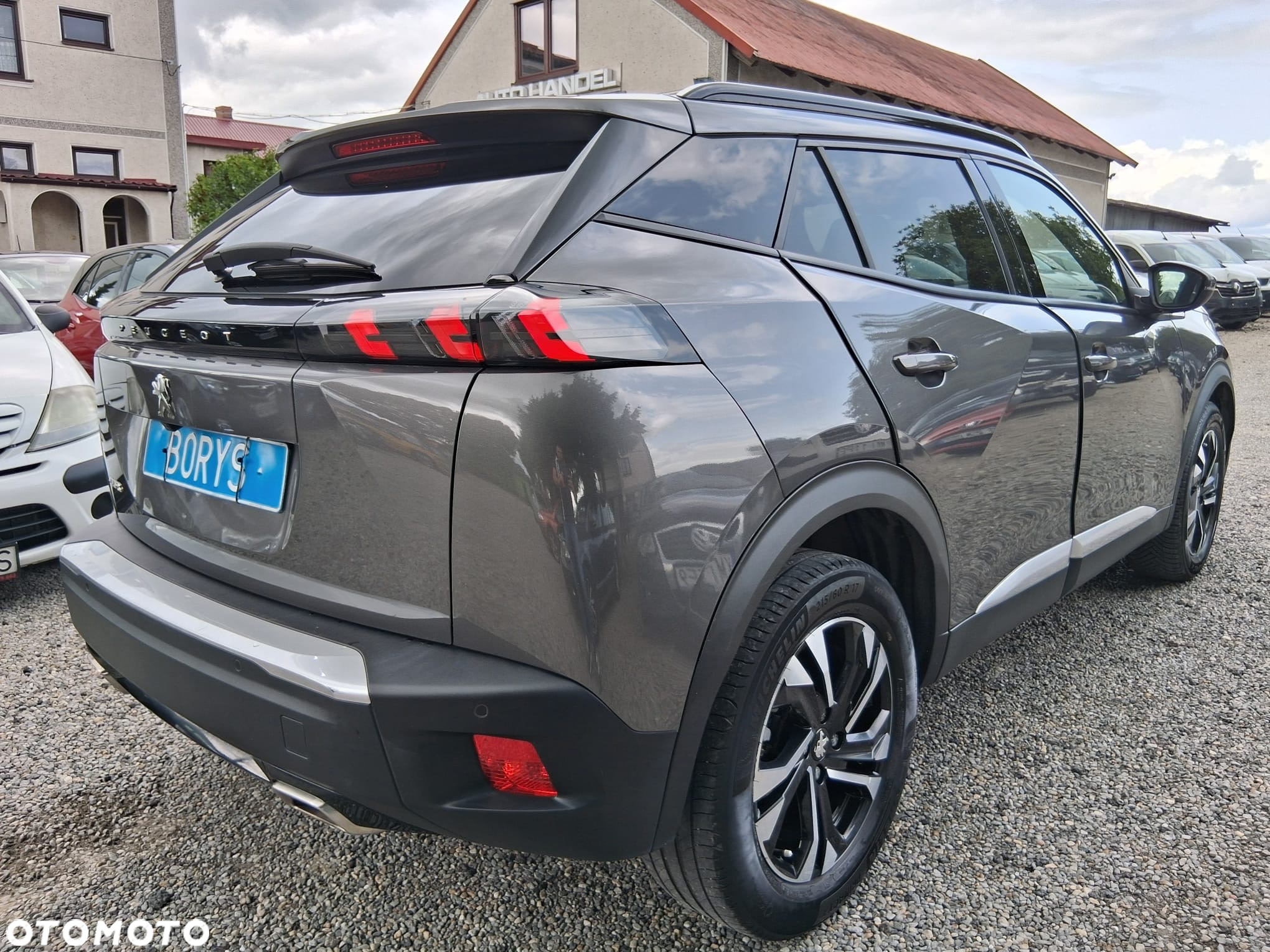 Peugeot 2008 PureTech 130 Allure S&S EAT8 - 10