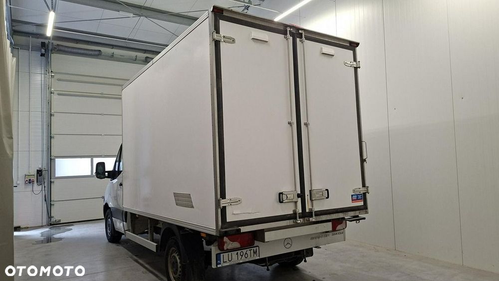 Mercedes-Benz Sprinter - 6