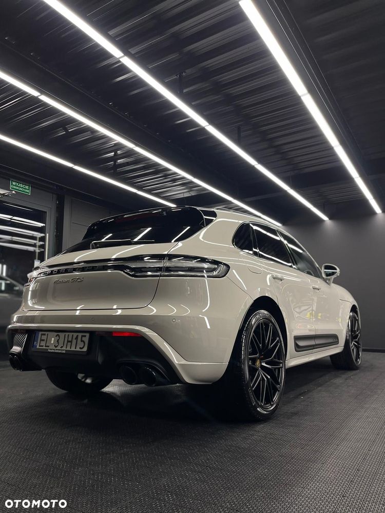 Porsche Macan - 10