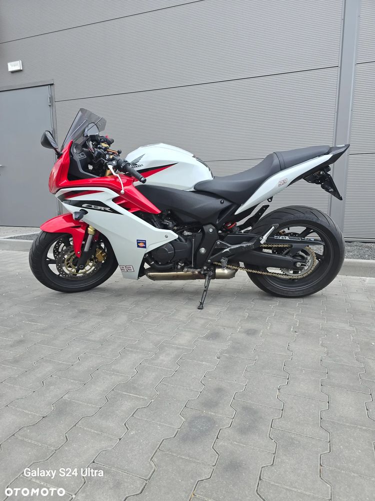Honda CBR - 16