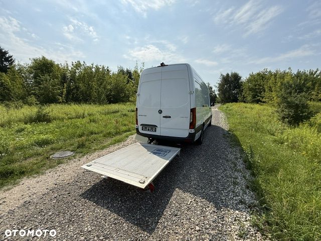 Mercedes-Benz Sprinter 319 CDI - 14