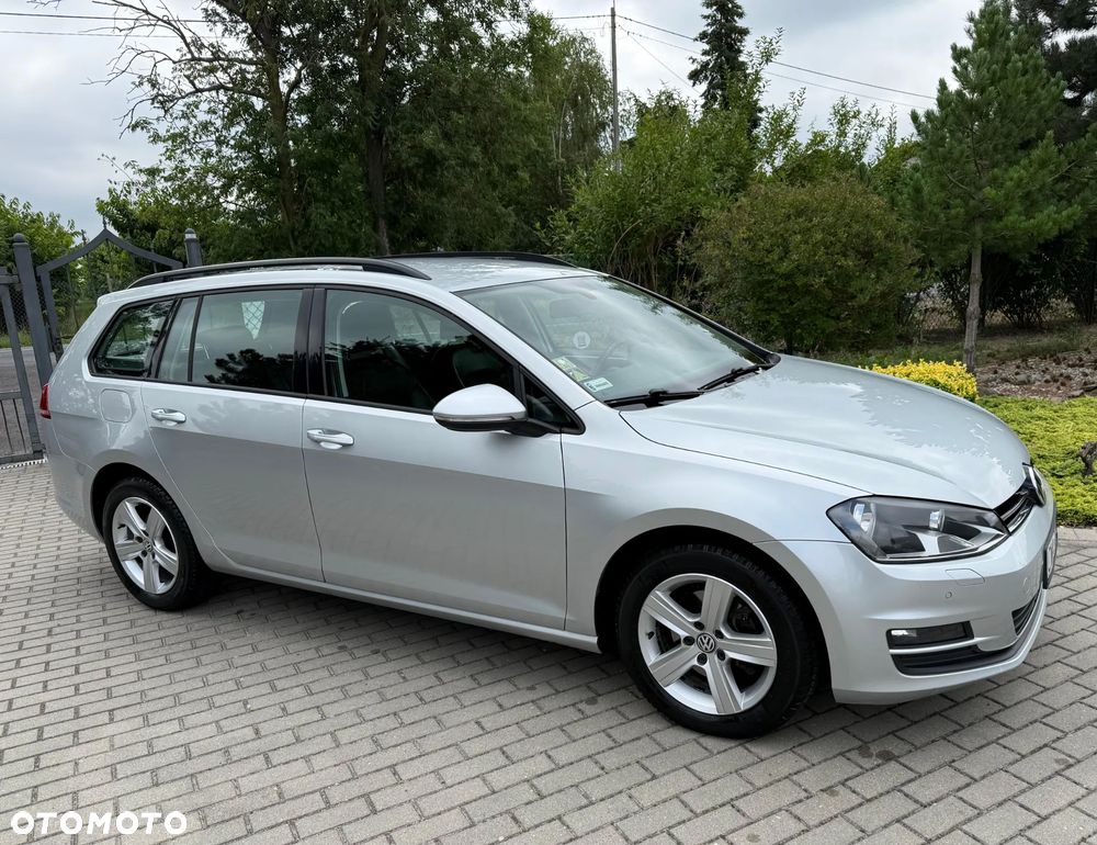 Volkswagen Golf 1.6 TDI DPF DSG Comfortline - 4
