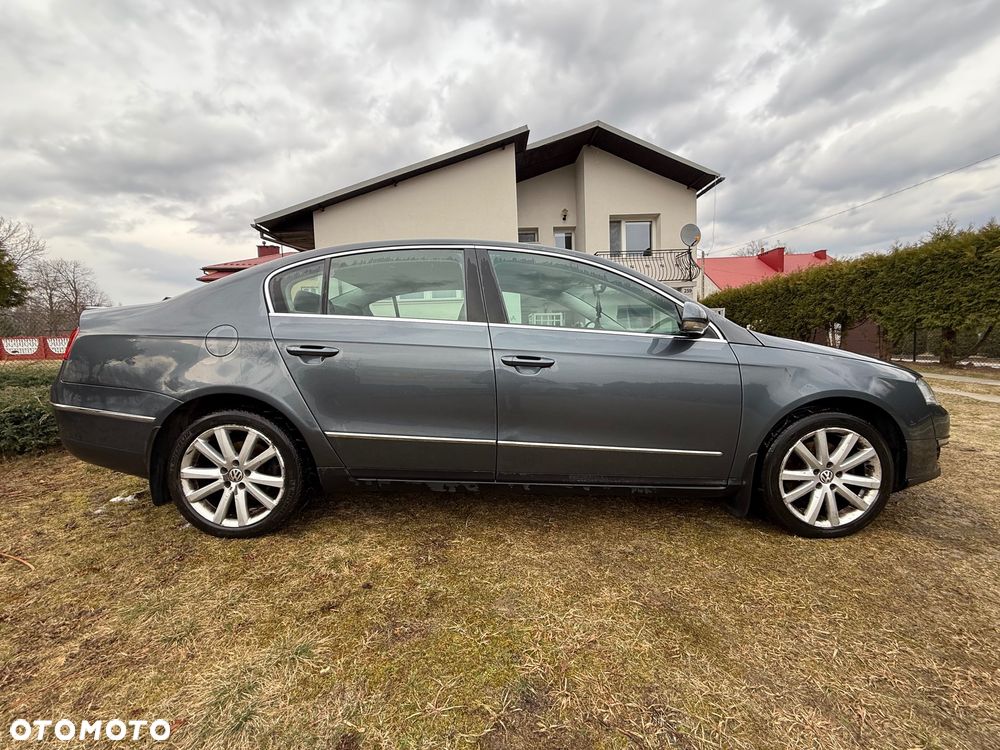 Volkswagen Passat 2.0 TSI DSG Comfortline - 16