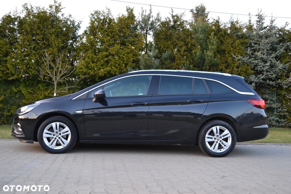 Opel Astra 1.4 Turbo Innovation - 11