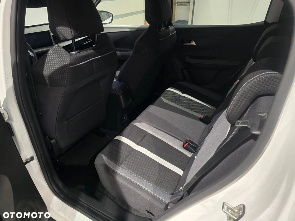 Opel Frontera 1.2 T mHEV GS eDTC6 - 14