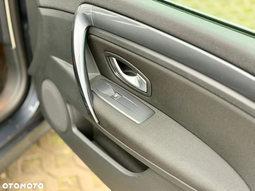 Renault Laguna 2.0 DCi Expression - 34