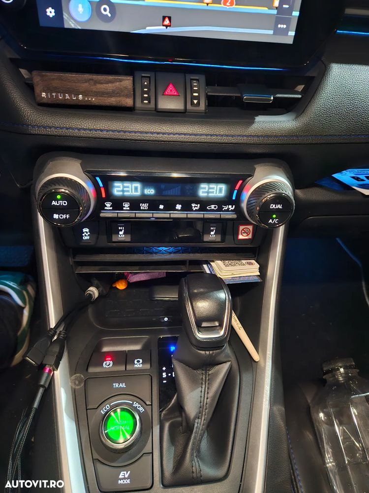 Toyota RAV4 2.5 Hybrid VVT-iE 4x4 Exclusive - 3