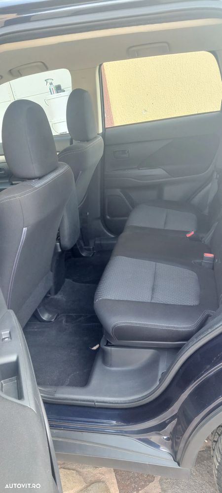 Mitsubishi Outlander 2.2 Litre DI-D AWD Instyle - 7