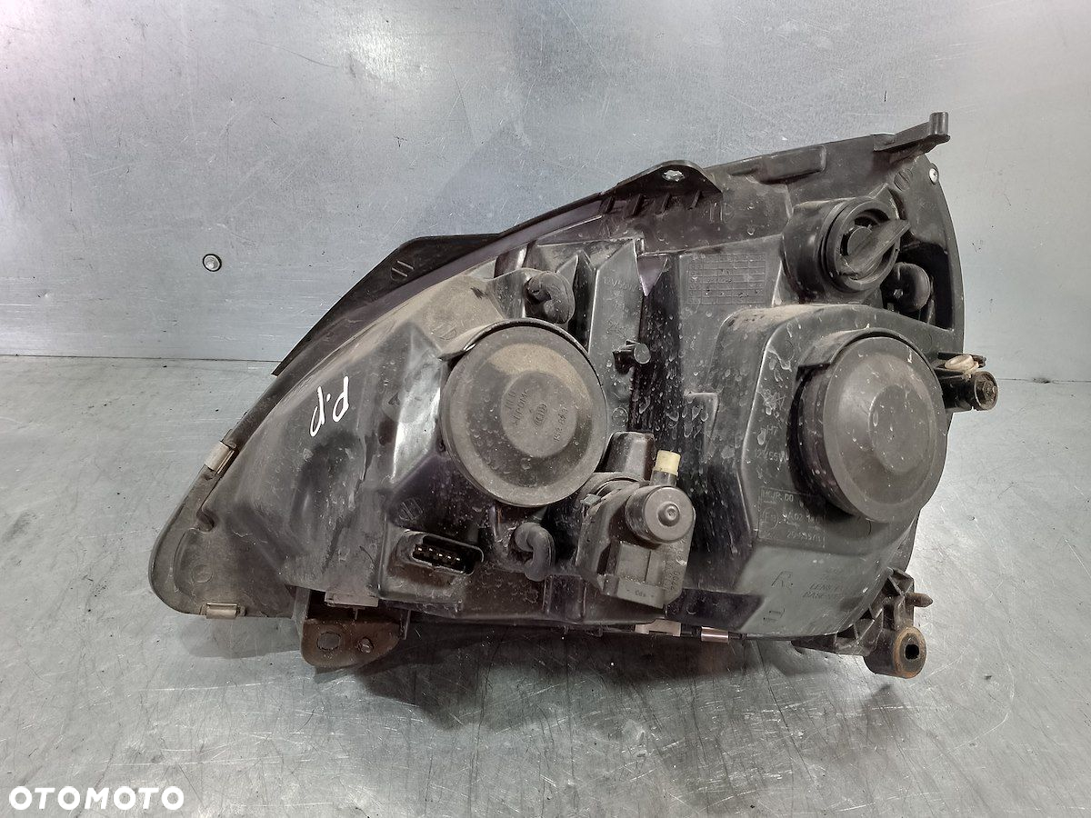 LAMPA PRZÓD PRAWA RENAULT CLIO II LIFT 20-6357 - 6