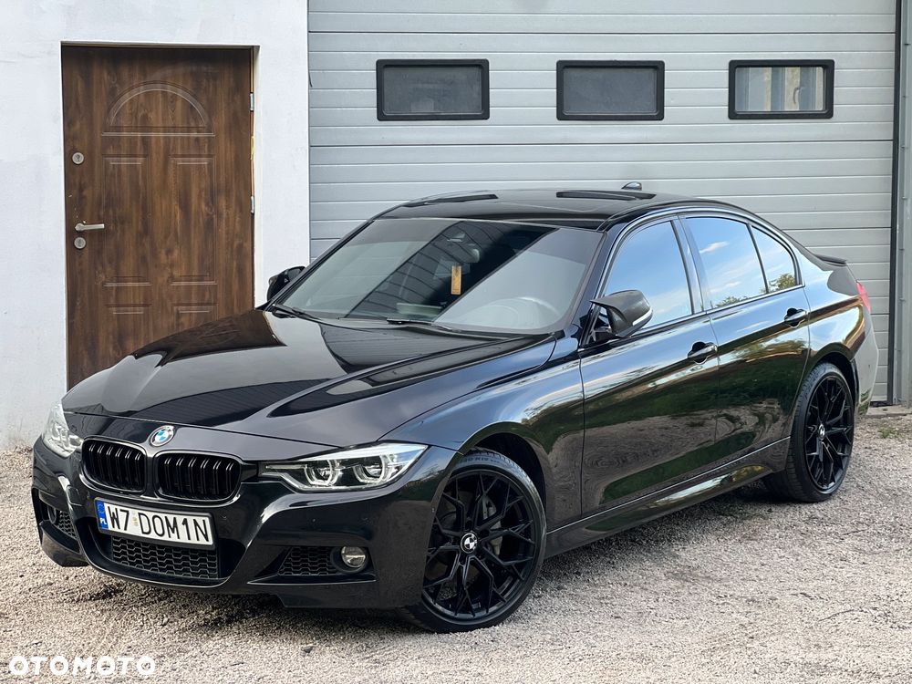 BMW Seria 3 330i xDrive Edition M Sport Shadow - 3