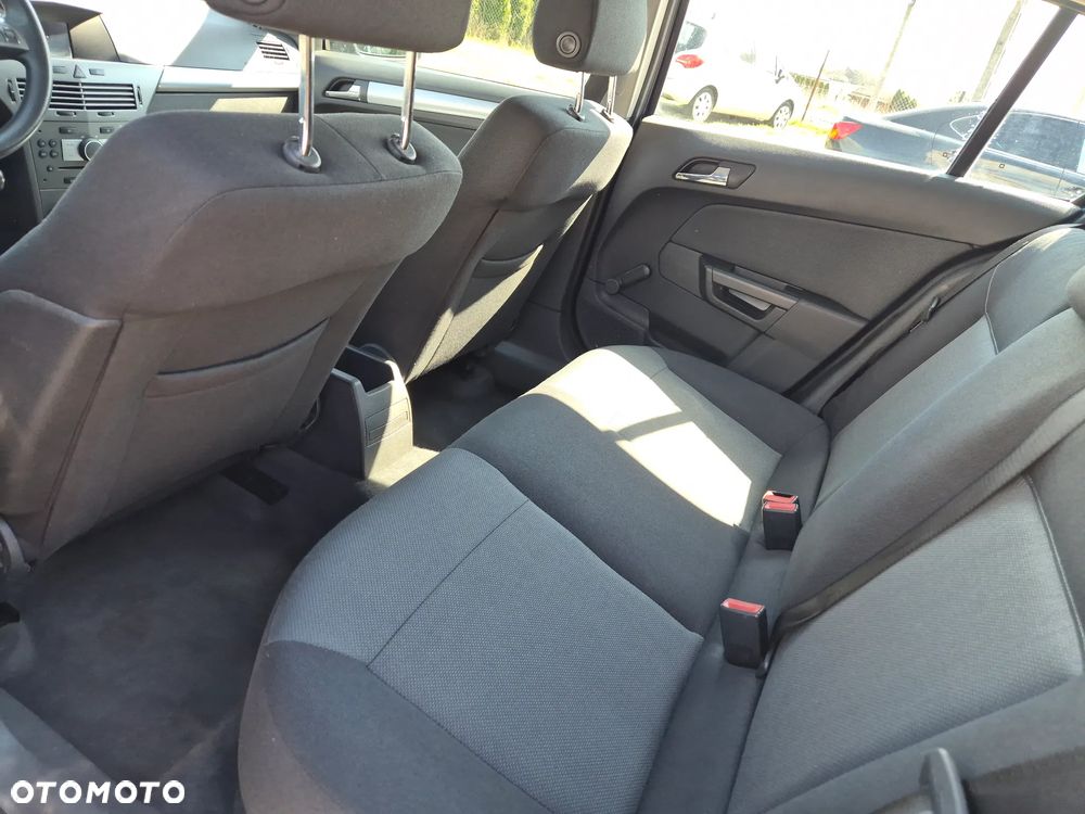 Opel Astra 1.6 Edition Plus - 18