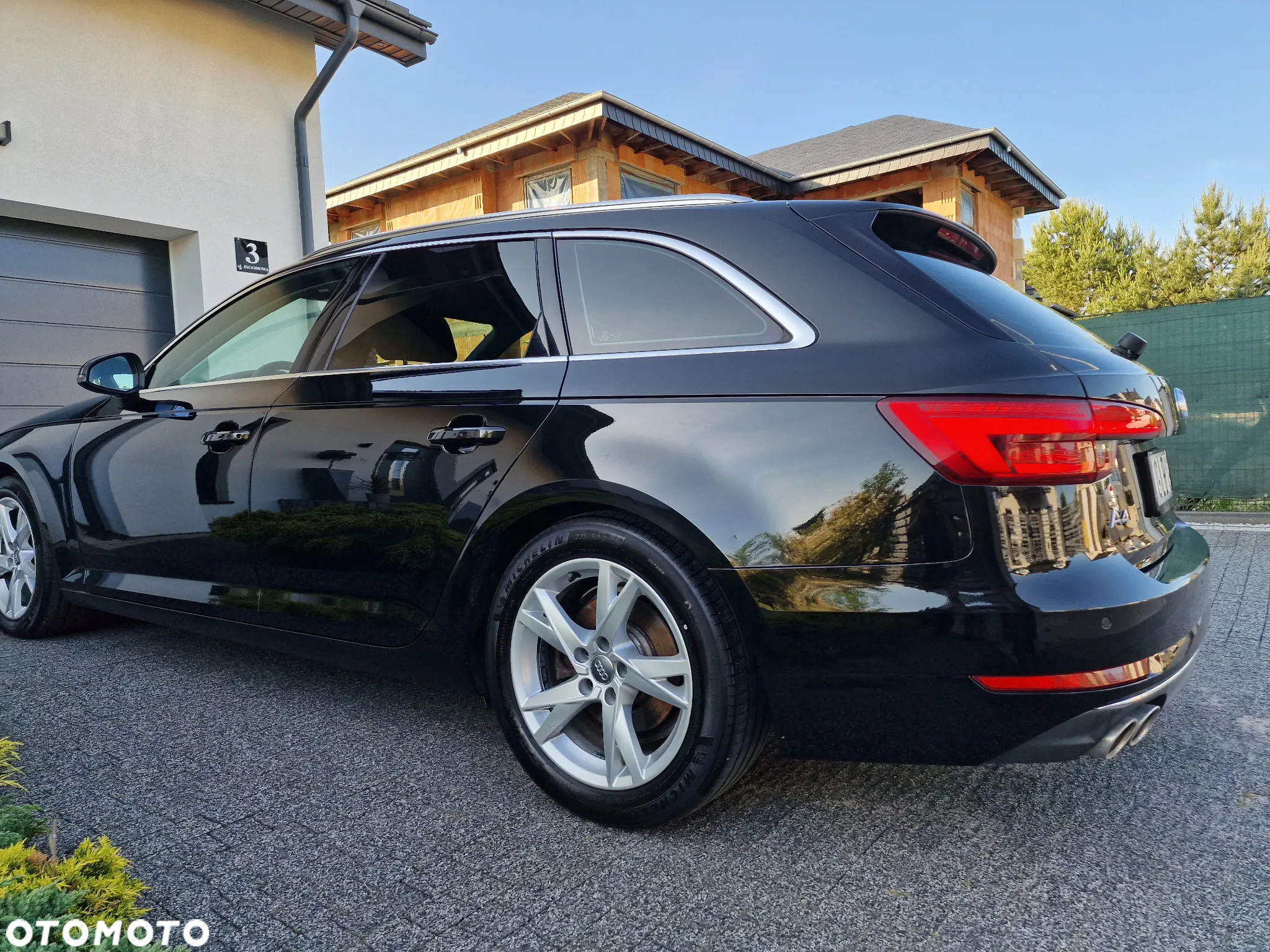 Audi A4 Avant 2.0 TDI ultra S tronic sport - 16