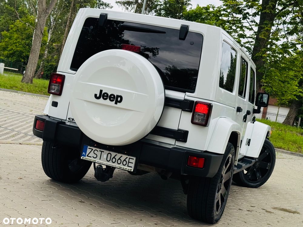 Jeep Wrangler Unlimited 2.8 CRD DPF Automatik Sahara - 16