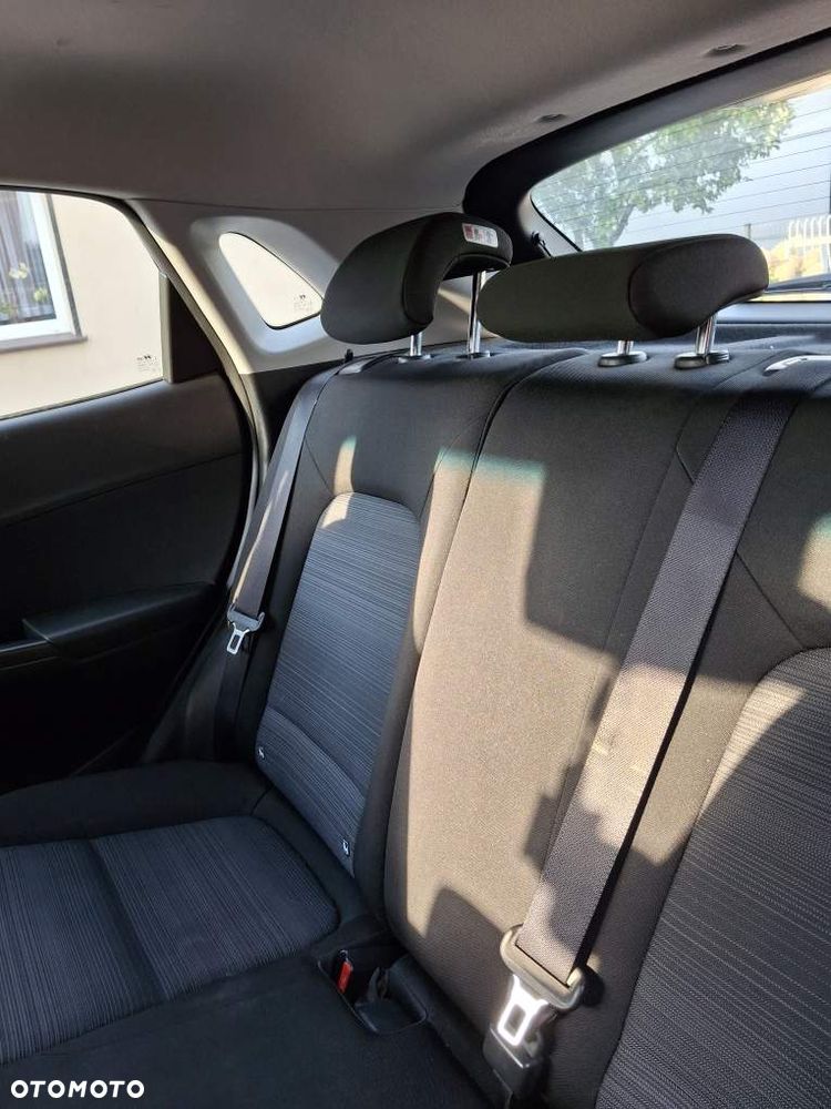 Hyundai Kona - 8