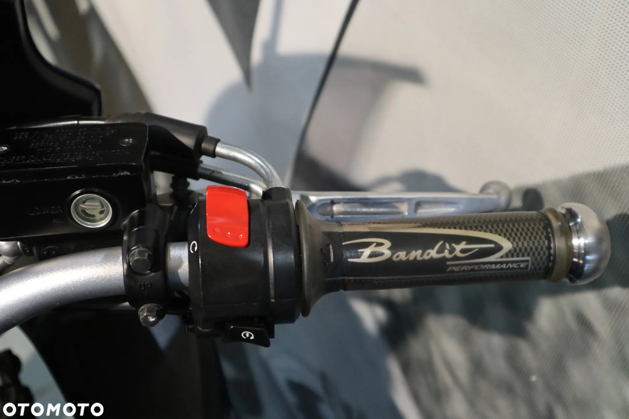 Suzuki GSX - 9