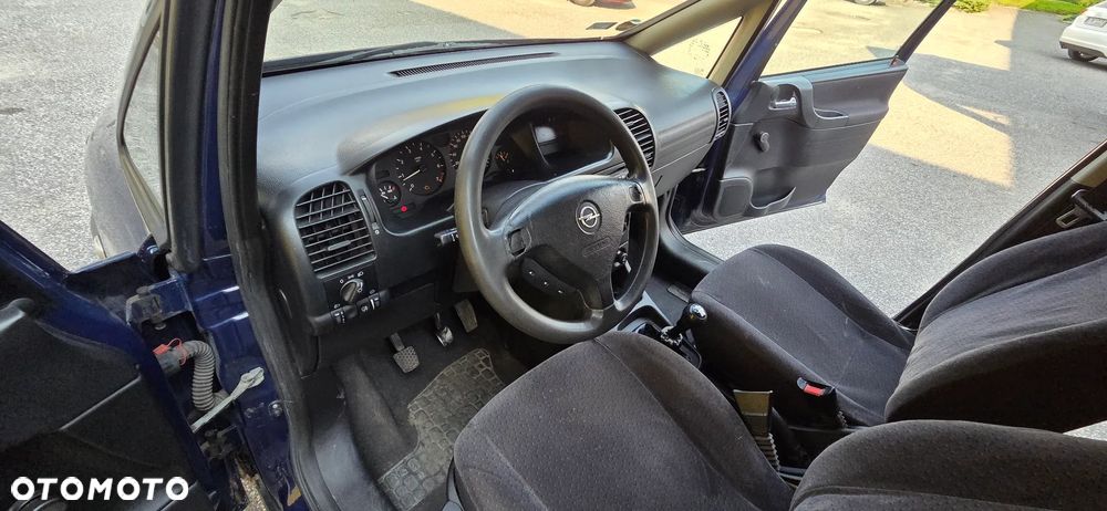 Opel Zafira 1.6 16V Elegance - 5