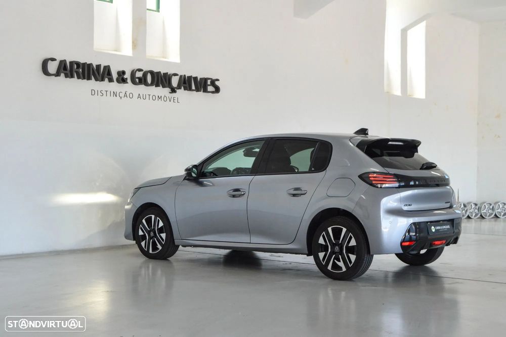 Peugeot 208 1.2 Hybrid Allure e-DCS6 - 57