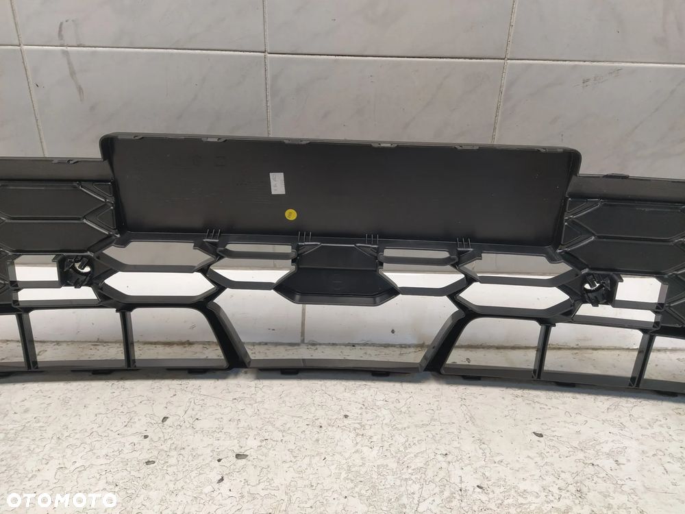VW GOLF 8 VIII LIFT R-LINE KRATKA ZDERZAKA PRZÓD PRZEDNIA DOLNA GRILL ATRAPA ORYGINAŁ - 9