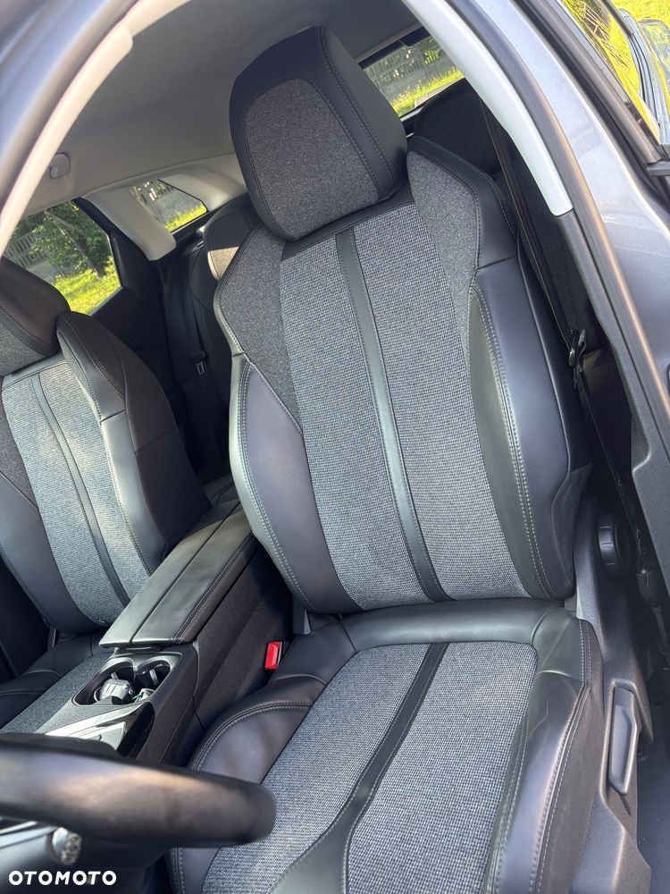 Peugeot 3008 BlueHDi 150 Stop & Start Business-Line - 24
