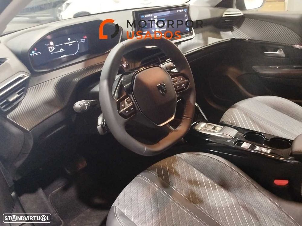 Peugeot 208 1.2 Hybrid Allure e-DCS6 - 12
