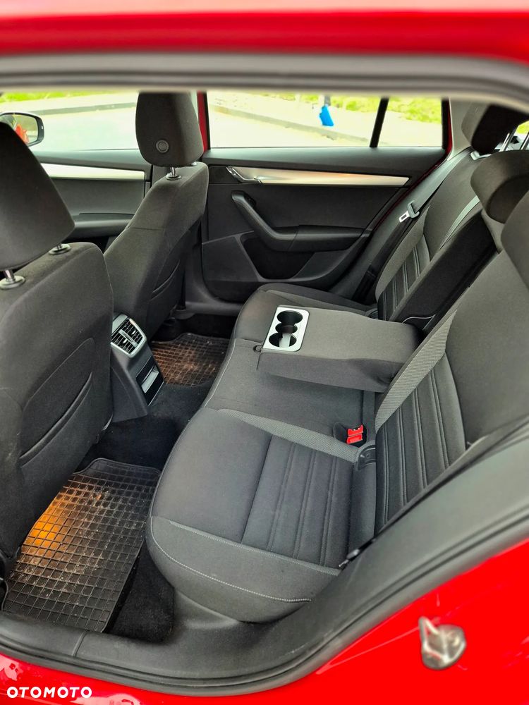Skoda Octavia 1.6 TDI SCR Ambition - 12