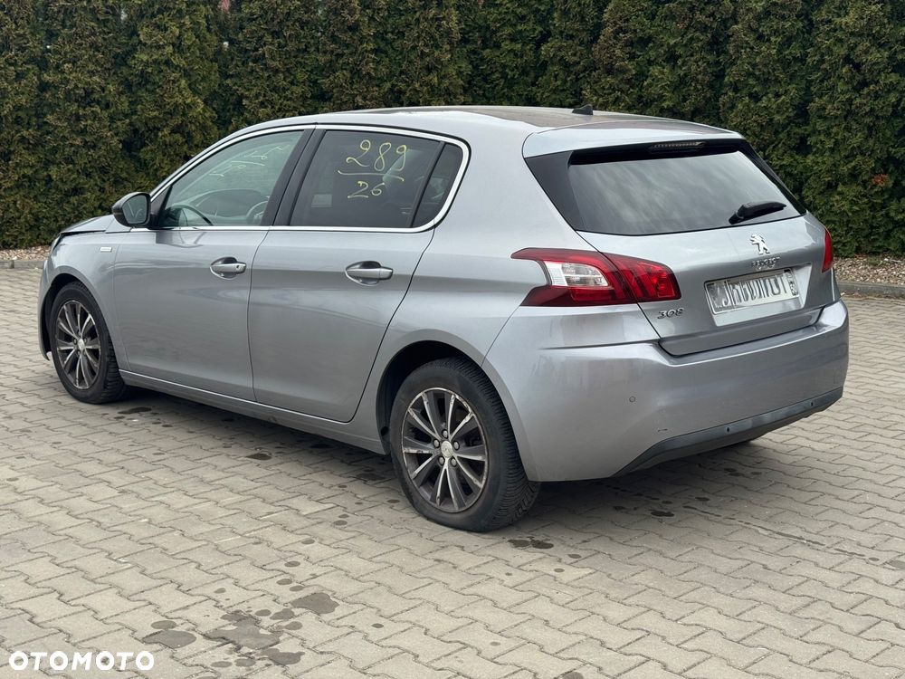 Peugeot 308 - 6