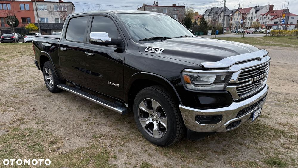 RAM 1500 Crew Cab Shortbed Laramie - 8