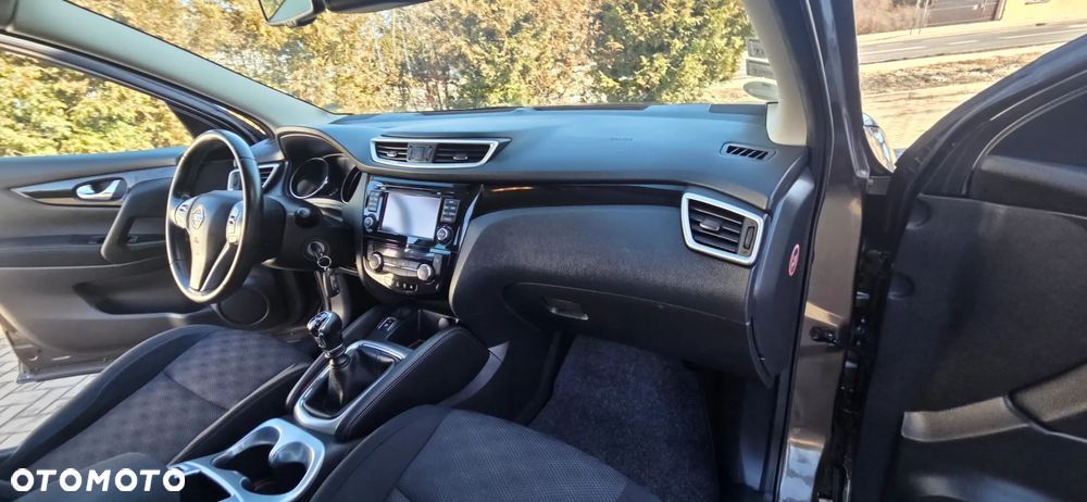 Nissan Qashqai 1.6 DCi Tekna+ - 37