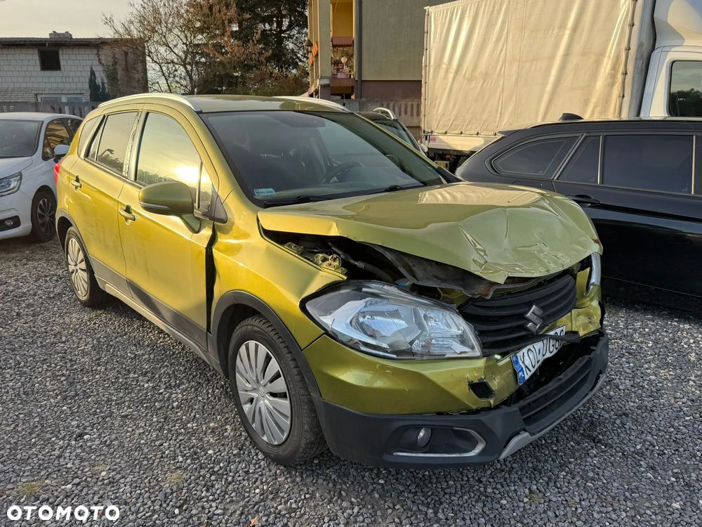 Suzuki SX4 S-Cross 1.6 Premium - 1
