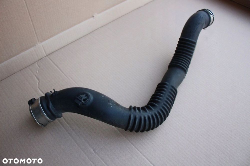RURA PRZEWÓD INTERCOOLERA BMW e81 e82 e87 N47 1.8d 2.0d 7797481 - 2