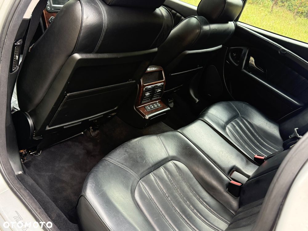 Maserati Quattroporte - 7