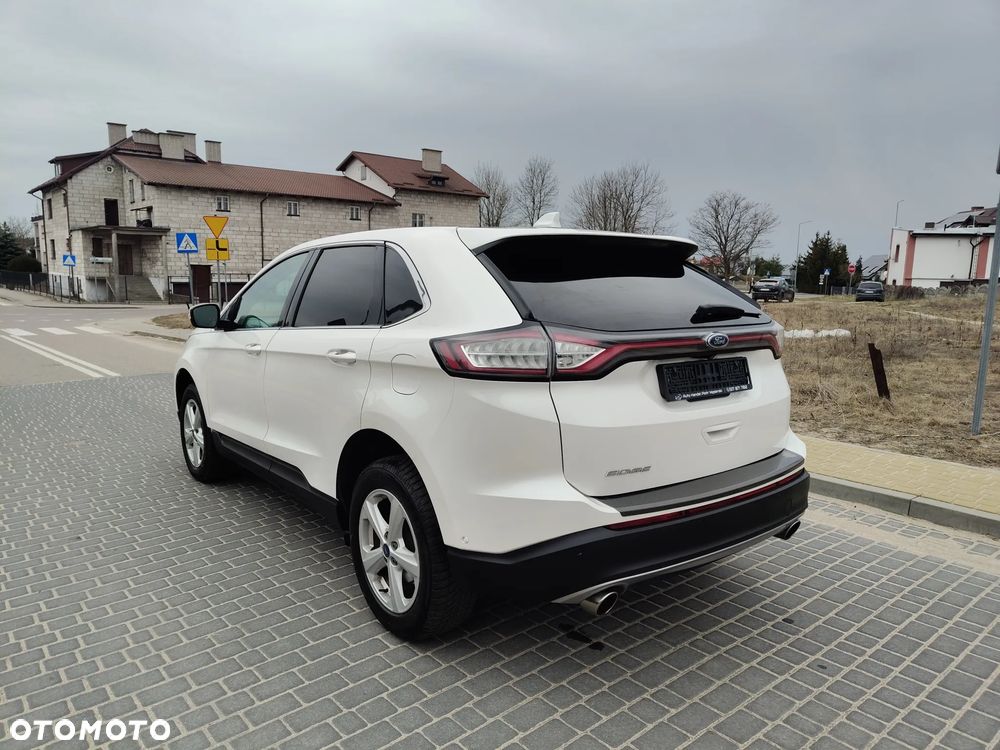 Ford Edge 2.0 TDCi Twin-Turbo 4WD Titanium - 11