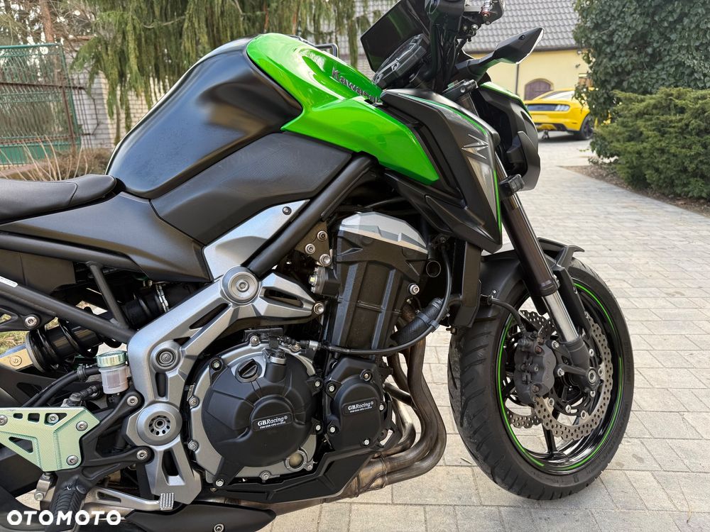 Kawasaki Z 900 - 10