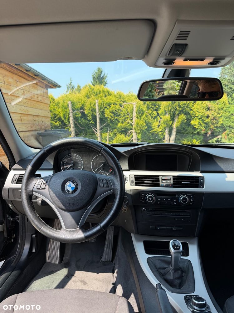 BMW Seria 3 - 15