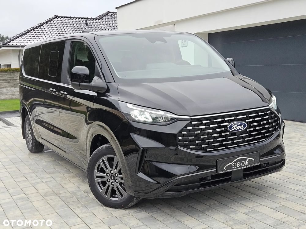 Ford Tourneo Custom 2.0 EcoBlue 320 L2 Titanium - 4