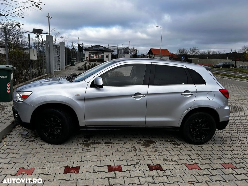 Mitsubishi ASX 1.8 DI-D 2WD Inform - 3