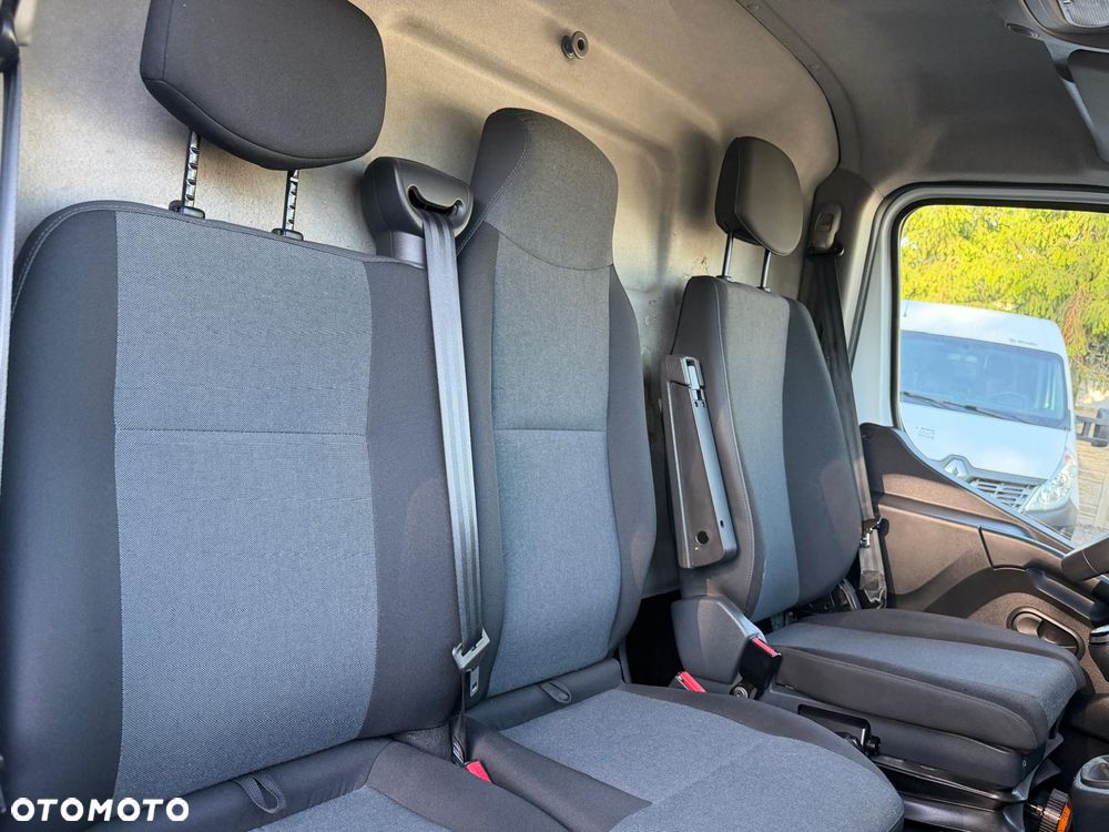 Renault Master / L3H2 / 2.3D / 135KM / Najbogatsza wersja / FV 23% / L3 H2 - 12